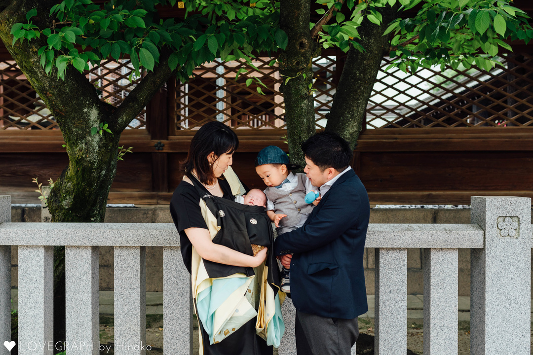 お宮参りの着物はレンタルが便利!家紋の疑問や着付けについて解説