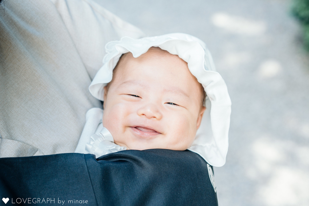 お宮参りの服装どうする?赤ちゃん・両親・祖父母の基本マナーを解説