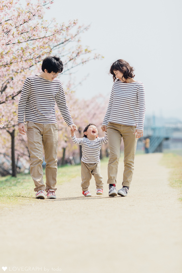 親子で 一味違う おしゃれを楽しみたい おでかけがもっと楽しくなるリンクコーデ特集 Lovegraph Journal 親子で 一味違う おしゃれを楽しみたい おでかけがもっと楽しくなるリンクコーデ特集 Lovegraph Journal