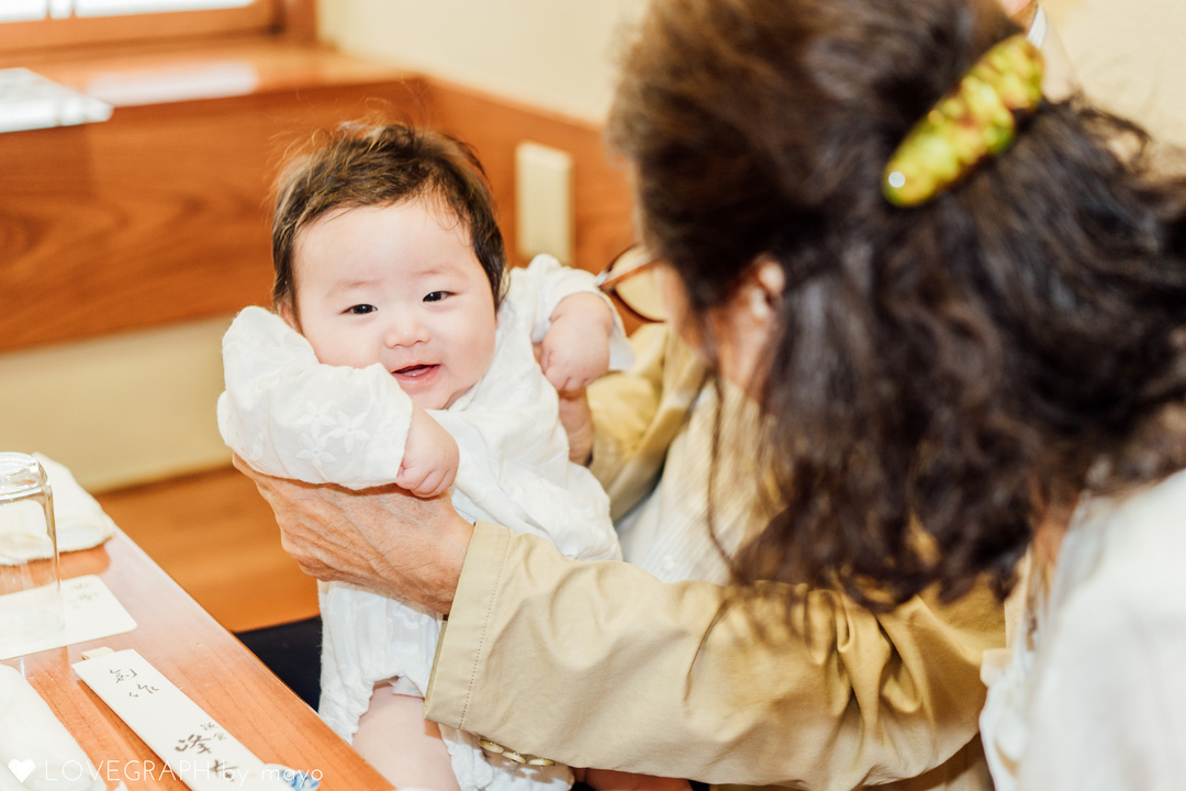 生後100日の儀式 お食い初め を一生残る素敵な写真に 生後100日の儀式 お食い初め を一生残る素敵な写真に