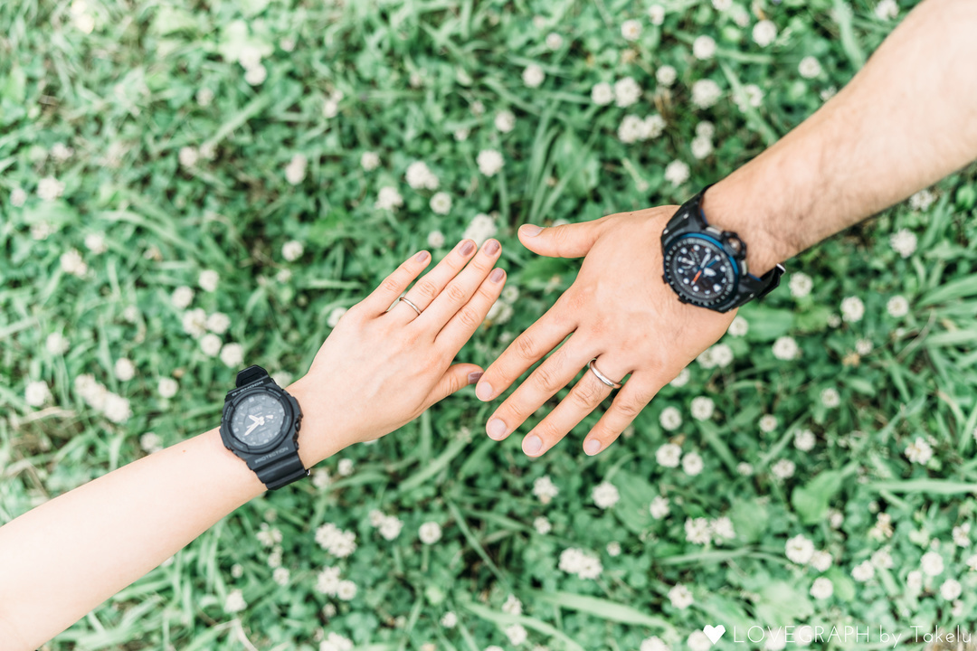 いきなりカップルでペアルックは恥ずかしい ペアルックを始めたくなる3つのアイテム Lovegraph Journal いきなりカップルでペアルックは恥ずかしい ペアルックを始めたくなる3つのアイテム Lovegraph Journal