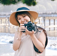 カメラマン 青蜂ユキ