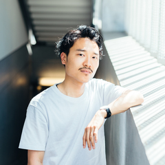 カメラマン 荒田 駿介