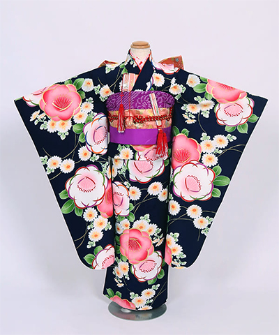 七五三(七歳) |藍色地に桃の花と雛菊