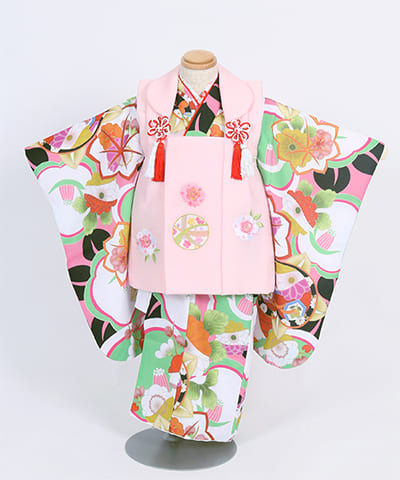 七五三(三歳) | 緑地に大きな椿と紅葉柄