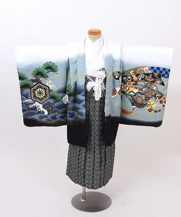 七五三(五歳) | 水色地に松と宝船文様