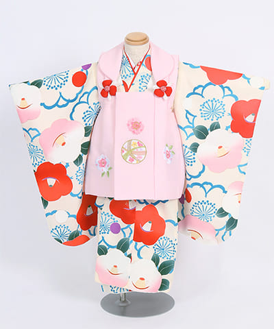 七五三(三歳) | クリーム地に水色の花地紋に椿