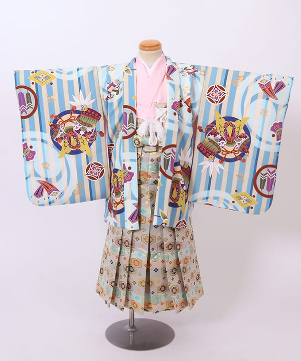 七五三(五歳) | 水色縞に兜と吉祥文様