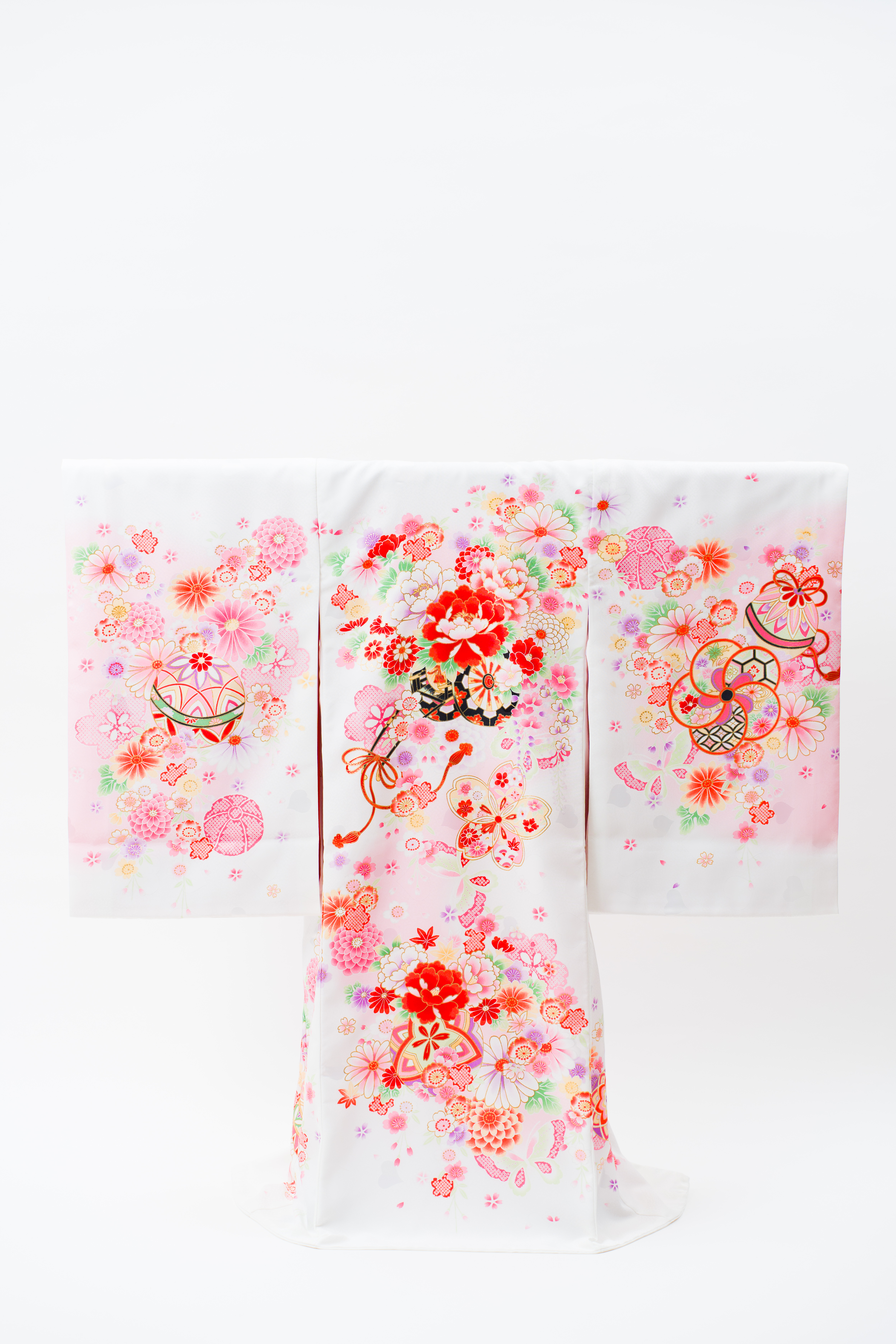 産着(お宮参り) | 白地に花車とまり