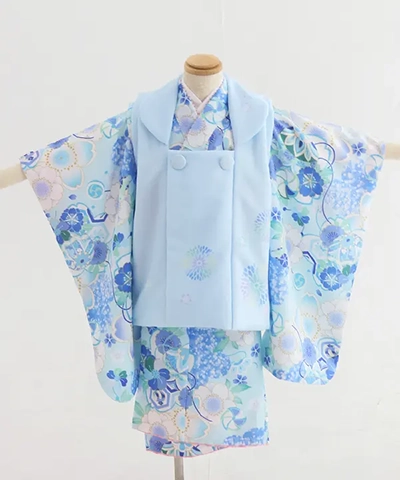 七五三(三歳) | 水色地に花文様