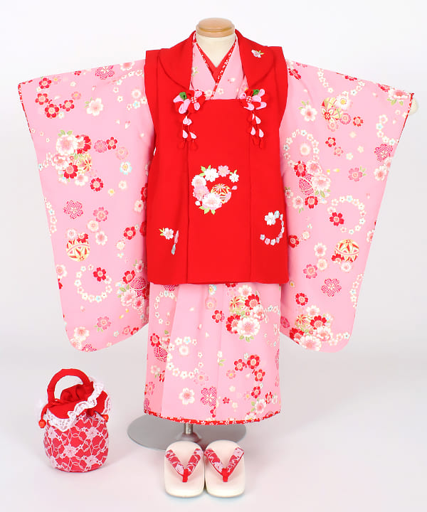 七五三(三歳) | ピンク地に花文 赤被布に花刺繍