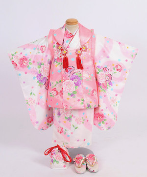 七五三(三歳) | ピンク地にバラ柄