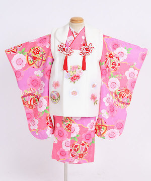 七五三(三歳) | ピンク地に梅と手まり文様