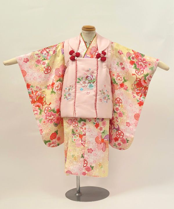 七五三(三歳) | クリーム地に桜と花車