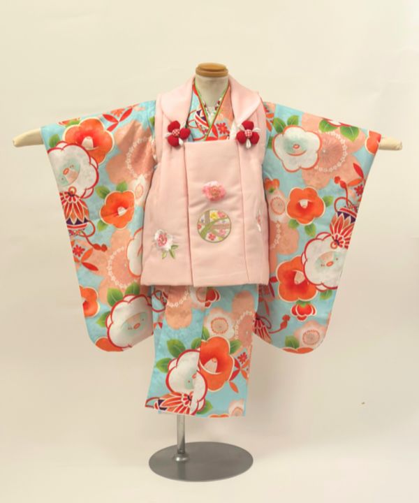 七五三(三歳) | 水色地に椿と牡丹