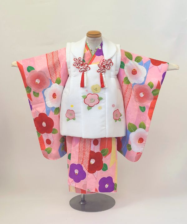 七五三(三歳) | ピンク地に椿のモダン文様