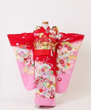 七五三(七歳) | 「絵羽柄」赤地 雪輪毬花々