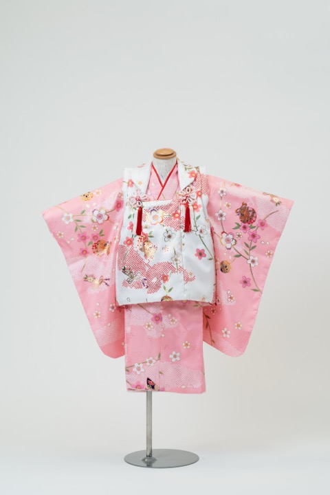 七五三(三歳) | ピンク地に華やかな桜と手毬×白(柄)の被布