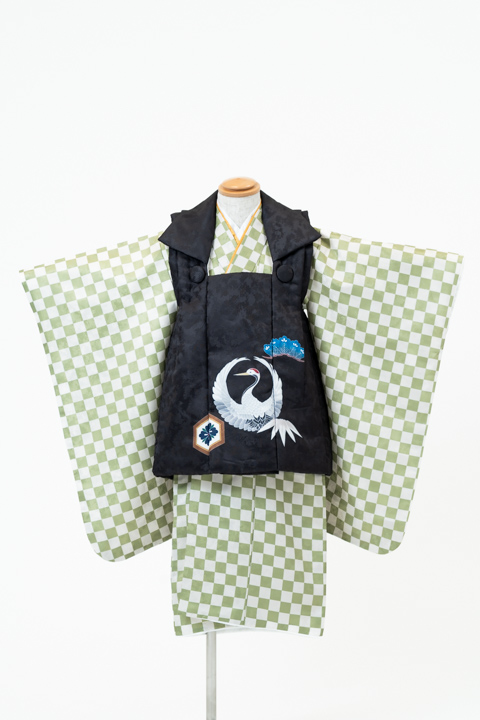 七五三（三歳男の子）| 黄緑色と白の市松、鶴松模様