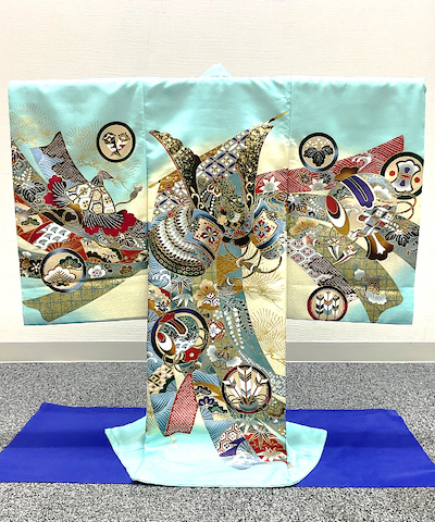 産着(お宮参り) | 水色地に鎧 熨斗紋と小槌