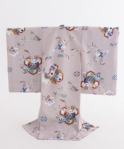 産着(お宮参り)| ベージュに菱柄に小槌と宝巻