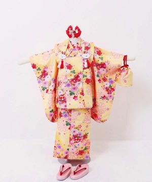 七五三(三歳) | 正絹 小桜ぼかし 鞠の被布