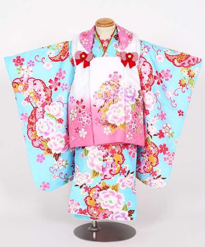 七五三(三歳) | 水色地に桜と小花 白とピンクに鞠と桜の被布