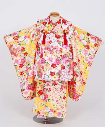 七五三(三歳) | 黄色地に咲き誇る桜と菊 豪華白被布