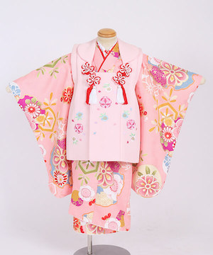 七五三(三歳)｜淡桃色地に手毬と花尽くし