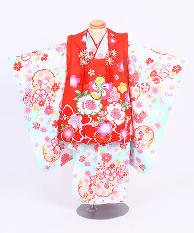 七五三(三歳)｜水色地に梅と桜に赤被布