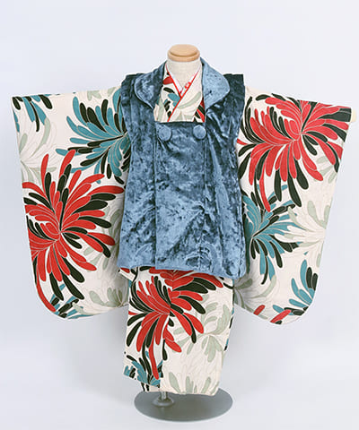 七五三(三歳)｜生成地に菊とブルーベロア被布