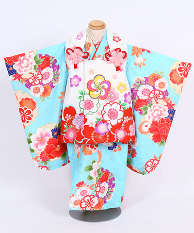 七五三(三歳) | 水色地に牡丹に雪輪