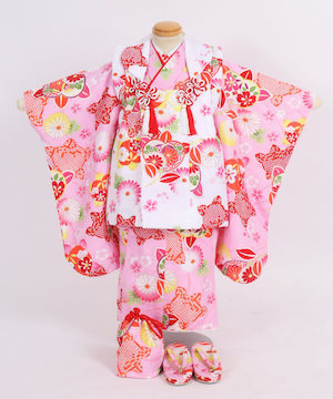 七五三(三歳)｜ピンク地に鞠と古典柄