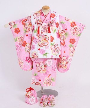 七五三(三歳)｜可憐な桃色に咲く華やぎ