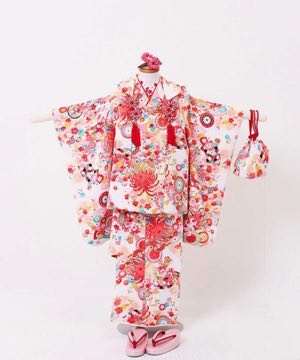 七五三(三歳) | 白地に豪華花文様