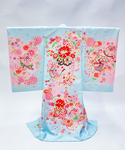 産着(お宮参り)｜水色地に御所車と花模様