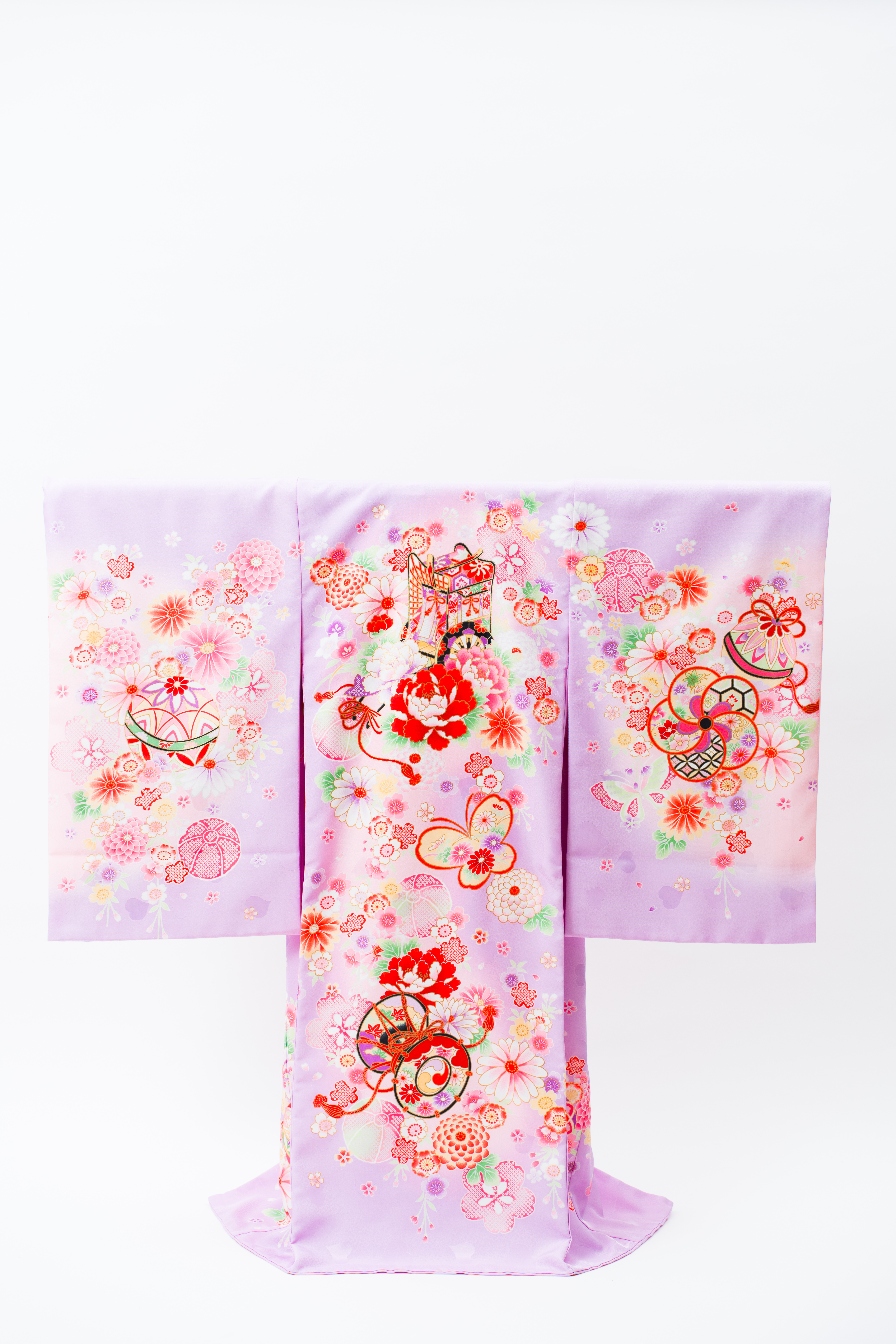 産着(お宮参り)｜藤色地に御所車と花蝶吉祥文様