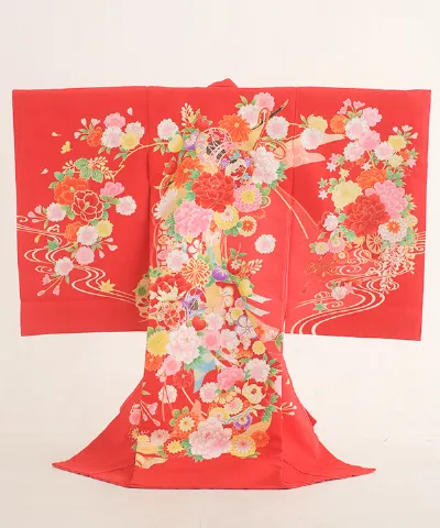 産着(お宮参り)｜赤地に束ね熨斗と花々の吉祥文様