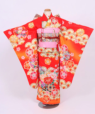 七五三(七歳) |赤とオレンジに波紋様と花車