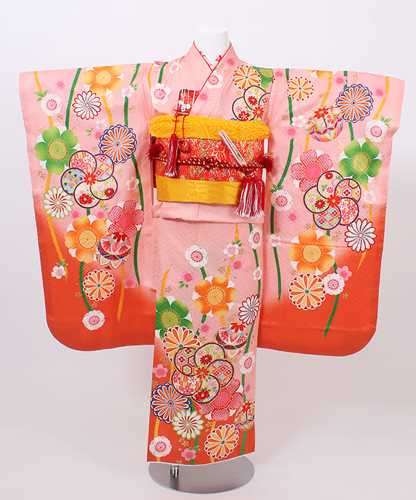 七五三(七歳) | 正絹 ピンクのぼかし ねじ梅と鞠