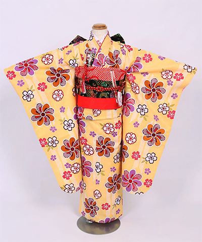 七五三(七歳) |黄色地に破魔矢と花風車