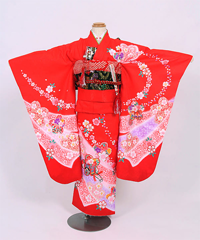 七五三(七歳) |赤地に花熨斗と御所車