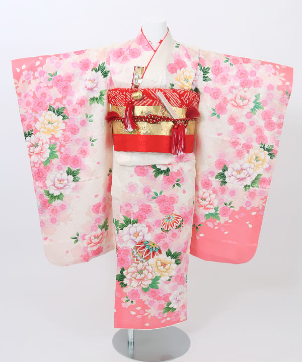 七五三(七歳) | 正絹 白地に桃色ぼかし 八重桜と芍薬