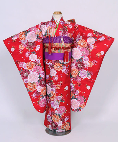 七五三(七歳) |紅色地に咲き誇る薔薇