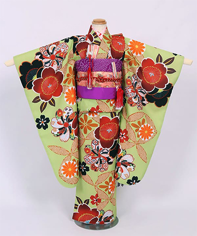 七五三(七歳) |薄緑地に梅と花風車