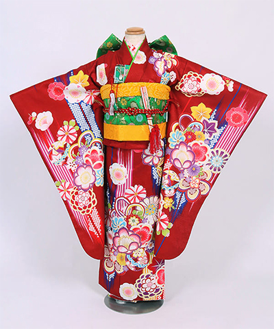 七五三(七歳) |深紅に矢絣と花