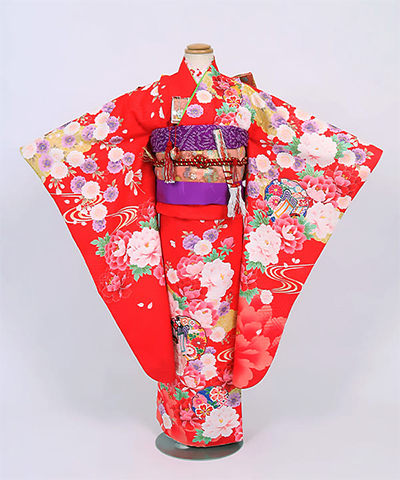 七五三(七歳) |赤地に流水紋と芍薬御所車