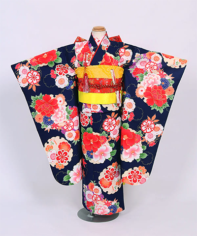 七五三(七歳) |藍色に牡丹と雪輪