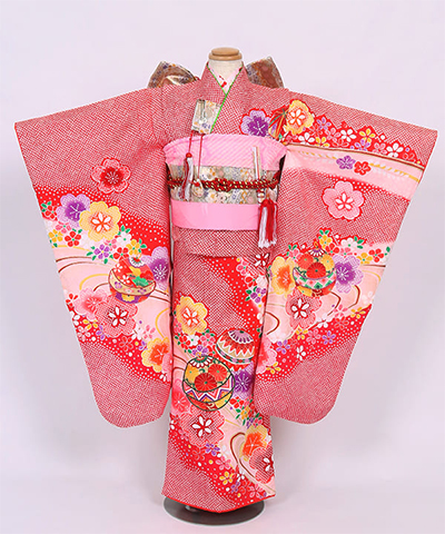 七五三(七歳) |赤地に絞り模様と鞠