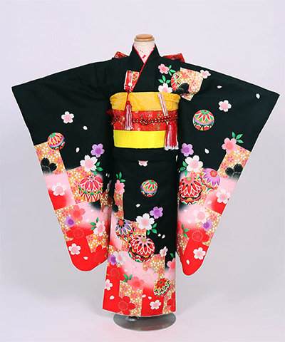 七五三(七歳) |黒地に鞠と桜